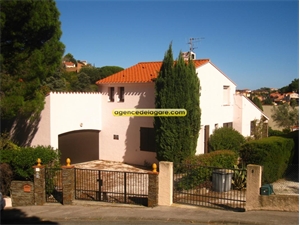 villa à la vente -   66190  COLLIOURE, surface 170 m2 vente villa - UBI440145884